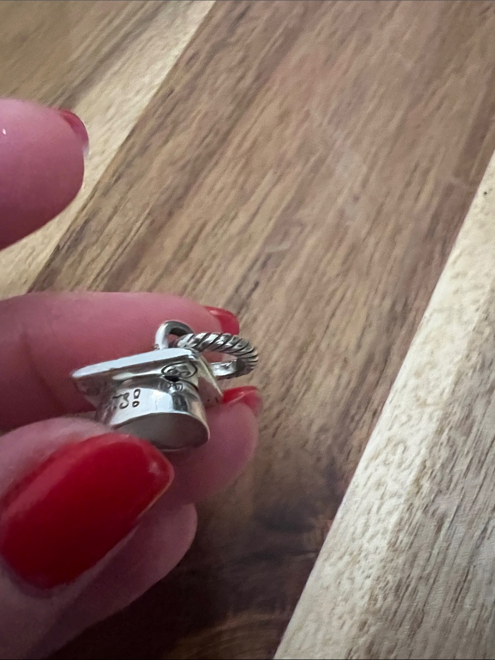 Silver 'Congrats' Graduation Cap Charm - Brighton Style - Picture 4 of 7